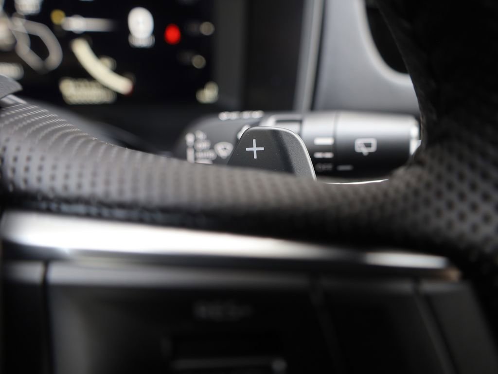 New 2025 Mitsubishi Outlander SE image 58