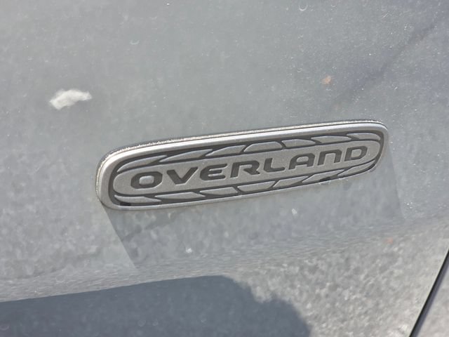 New 2026 Jeep Cherokee Overland w/ Advanced Pro Tech Group AWD/4WD image 32