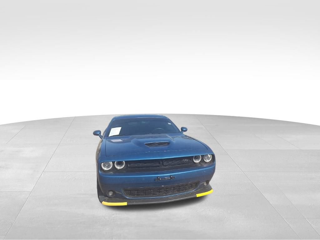 Used 2023 Dodge Challenger R/T w/ Plus Package image 5