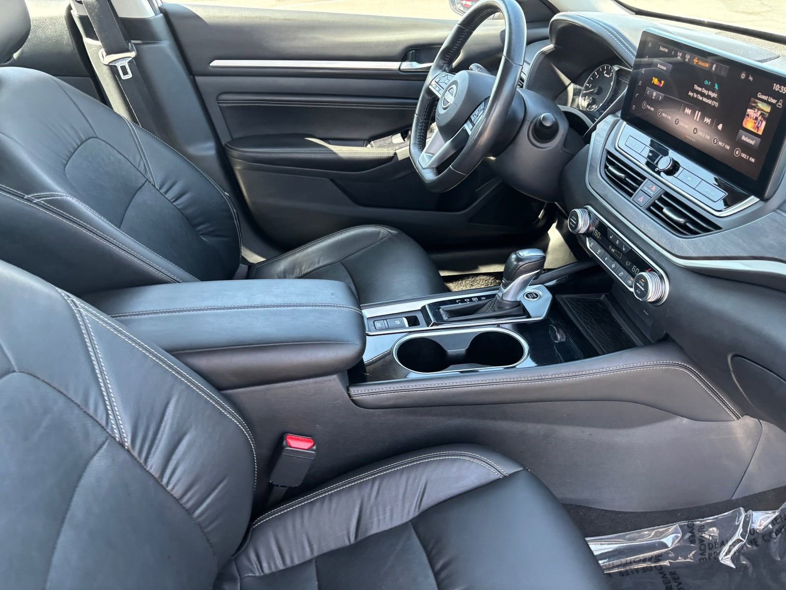 Used 2023 Nissan Altima 2.5 SL FWD image 14