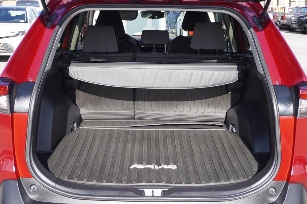 Certified 2020 Toyota RAV4 XLE w/ All Weather Liner Package FWD image 8