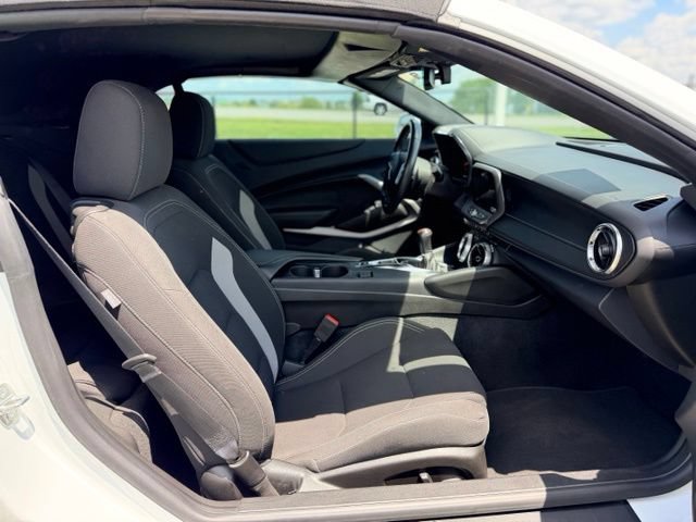 Certified 2024 Chevrolet Camaro SS RWD image 10