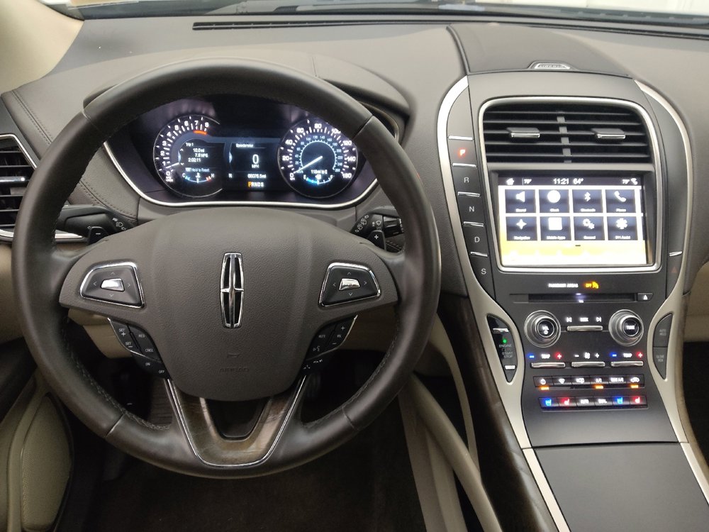 Used 2018 Lincoln MKX Reserve w/ Lincoln MKX Climate Package image 22