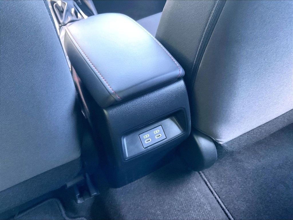 Used 2023 Toyota Corolla SE w/ Carpet Mat Package (TMS) FWD image 26