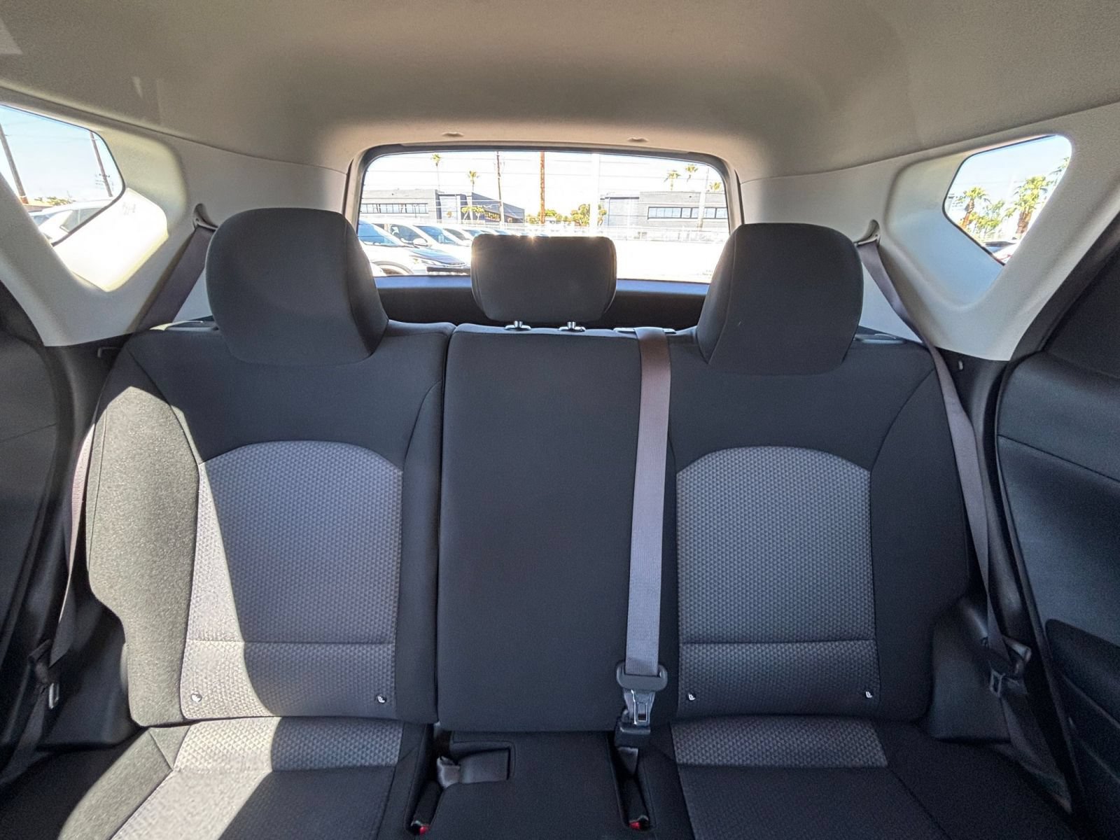 Used 2025 Kia Soul LX w/ LX Technology Package FWD image 37