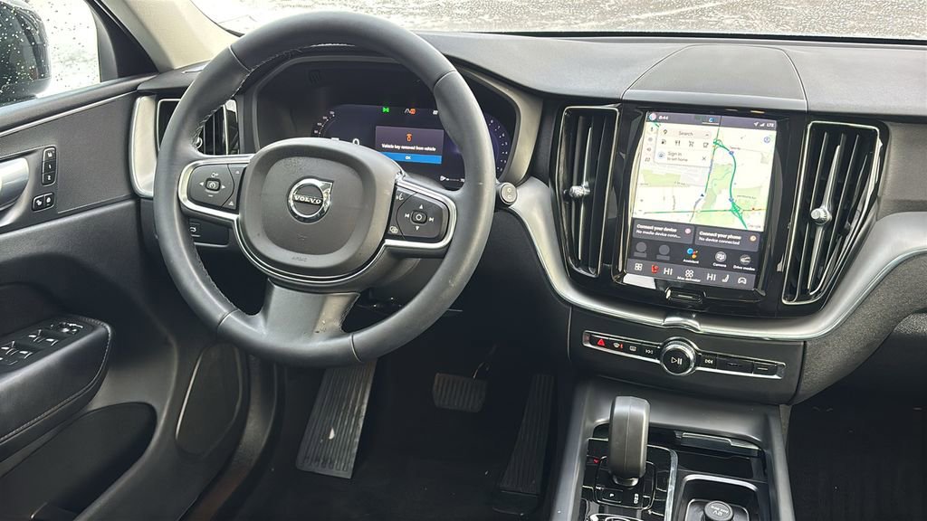Certified 2024 Volvo XC60 B5 Core w/ Protection Package Premier image 7