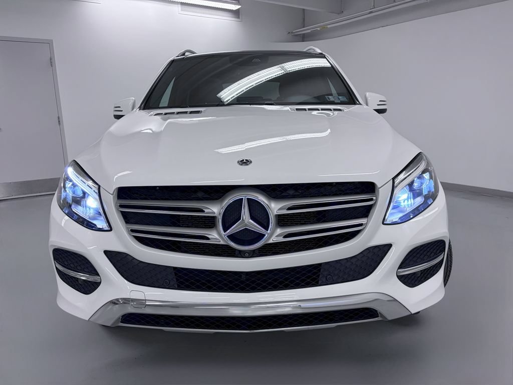 Used 2018 Mercedes-Benz GLE 350 4MATIC image 3