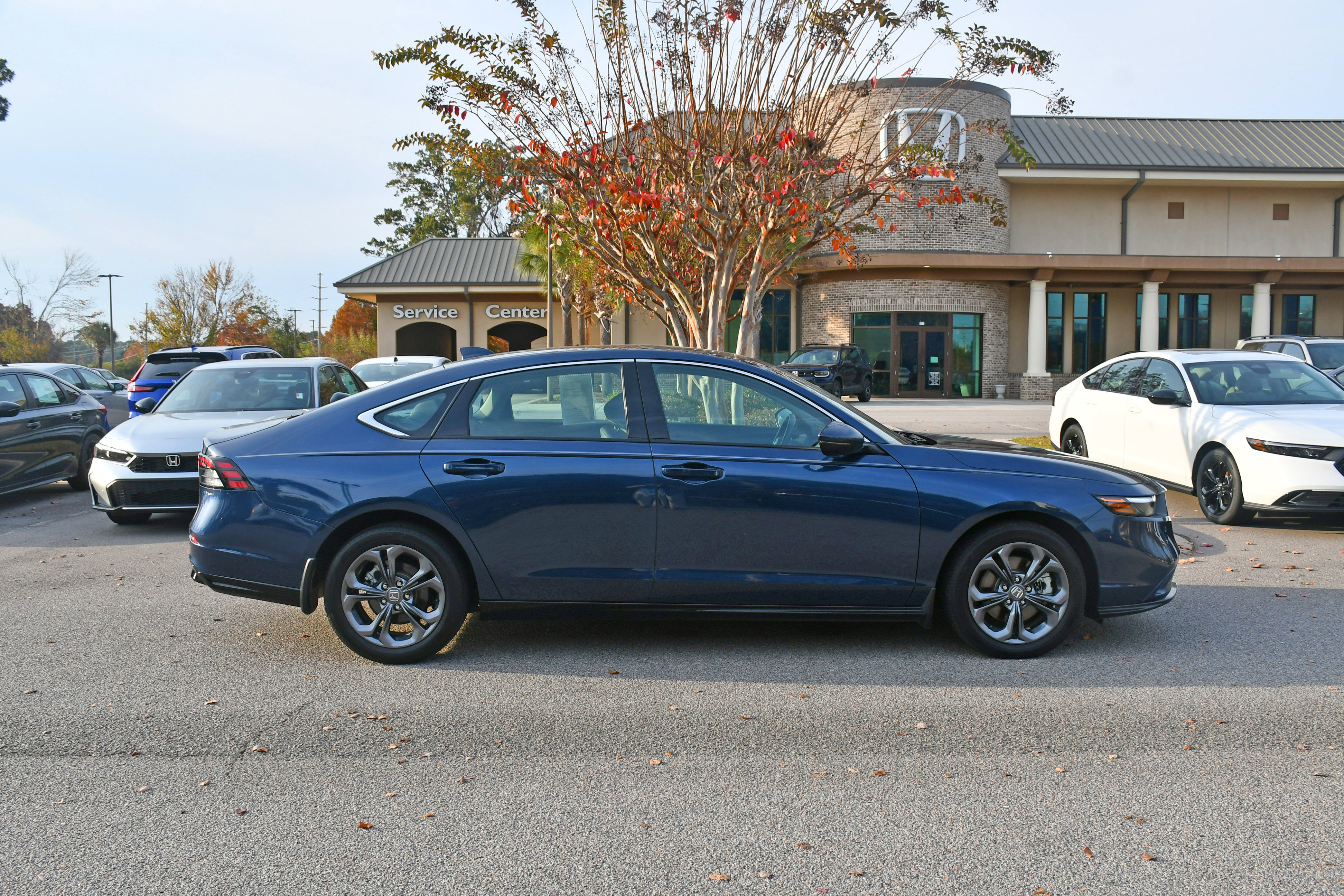 Certified 2024 Honda Accord EX-L image 5