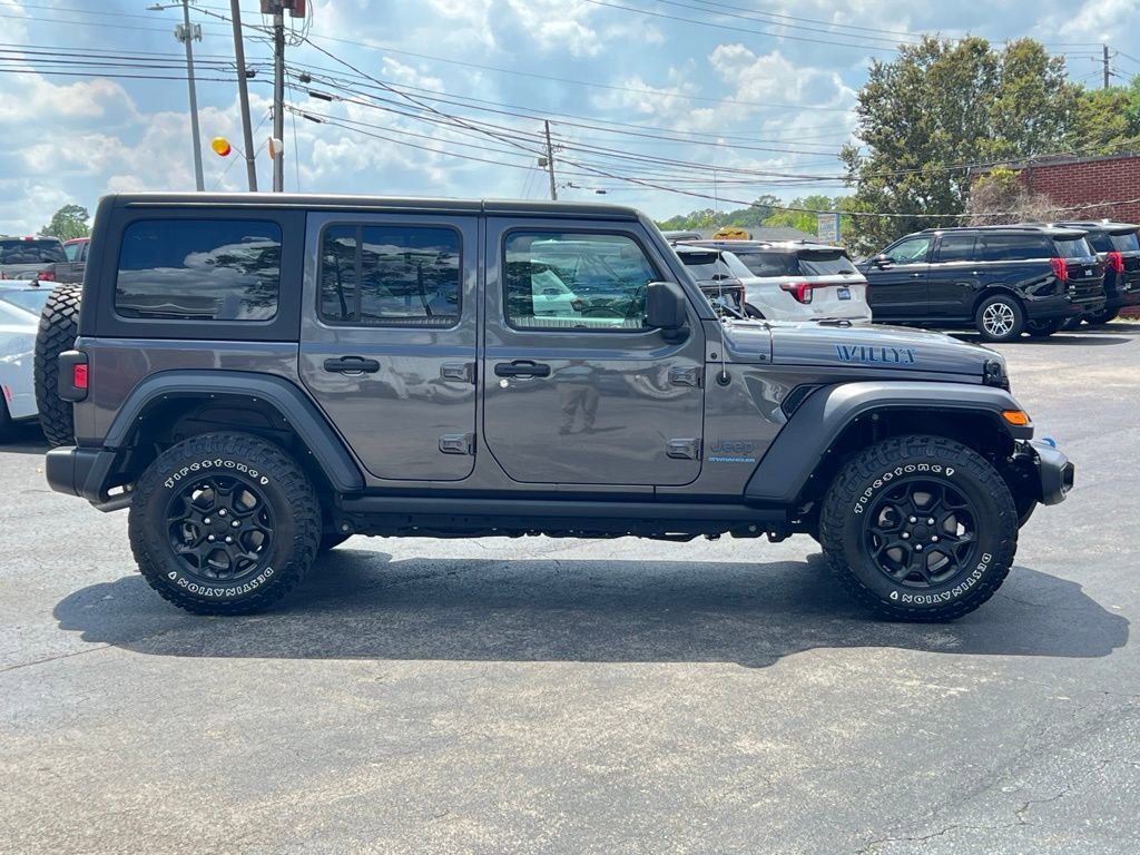 Used 2023 Jeep Wrangler Unlimited w/ 8.4" Radio Group image 7