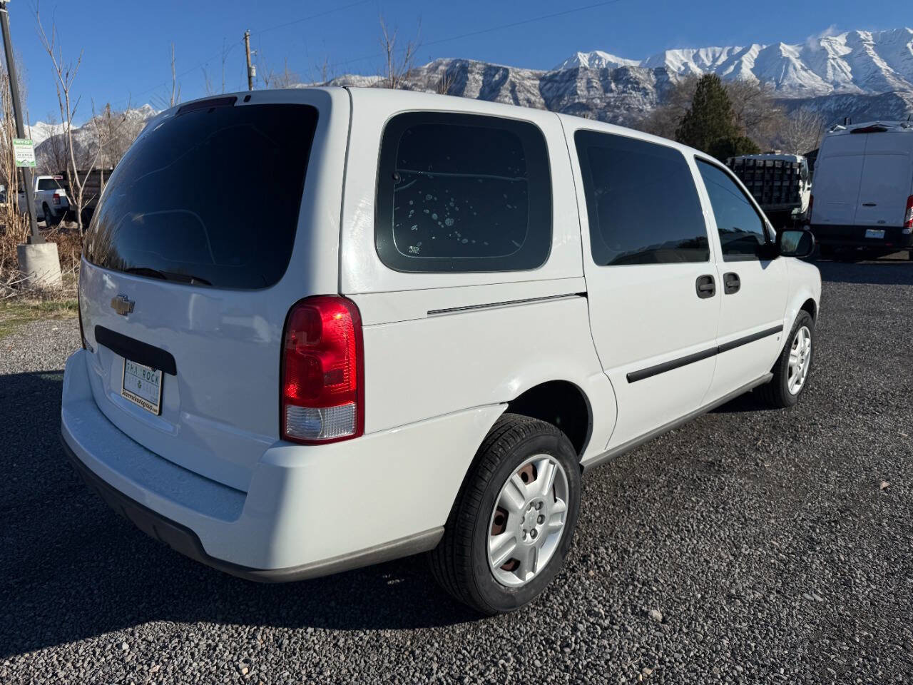 Used 2008 Chevrolet Uplander image 3