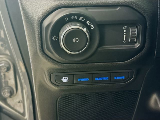 Used 2023 Jeep Wrangler Unlimited Rubicon 4xe AWD/4WD image 10