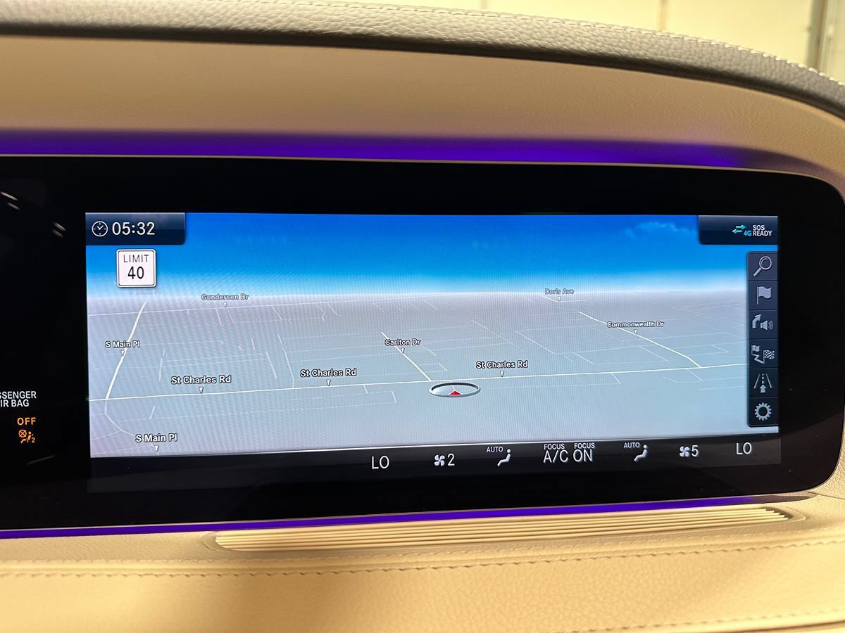 Used 2020 Mercedes-Benz S 560 4MATIC Sedan image 38