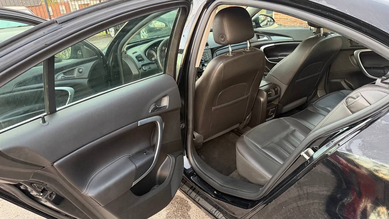 Used 2013 Buick Regal Premium FWD image 14