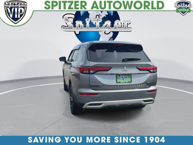 Used 2022 Mitsubishi Outlander SE image 8