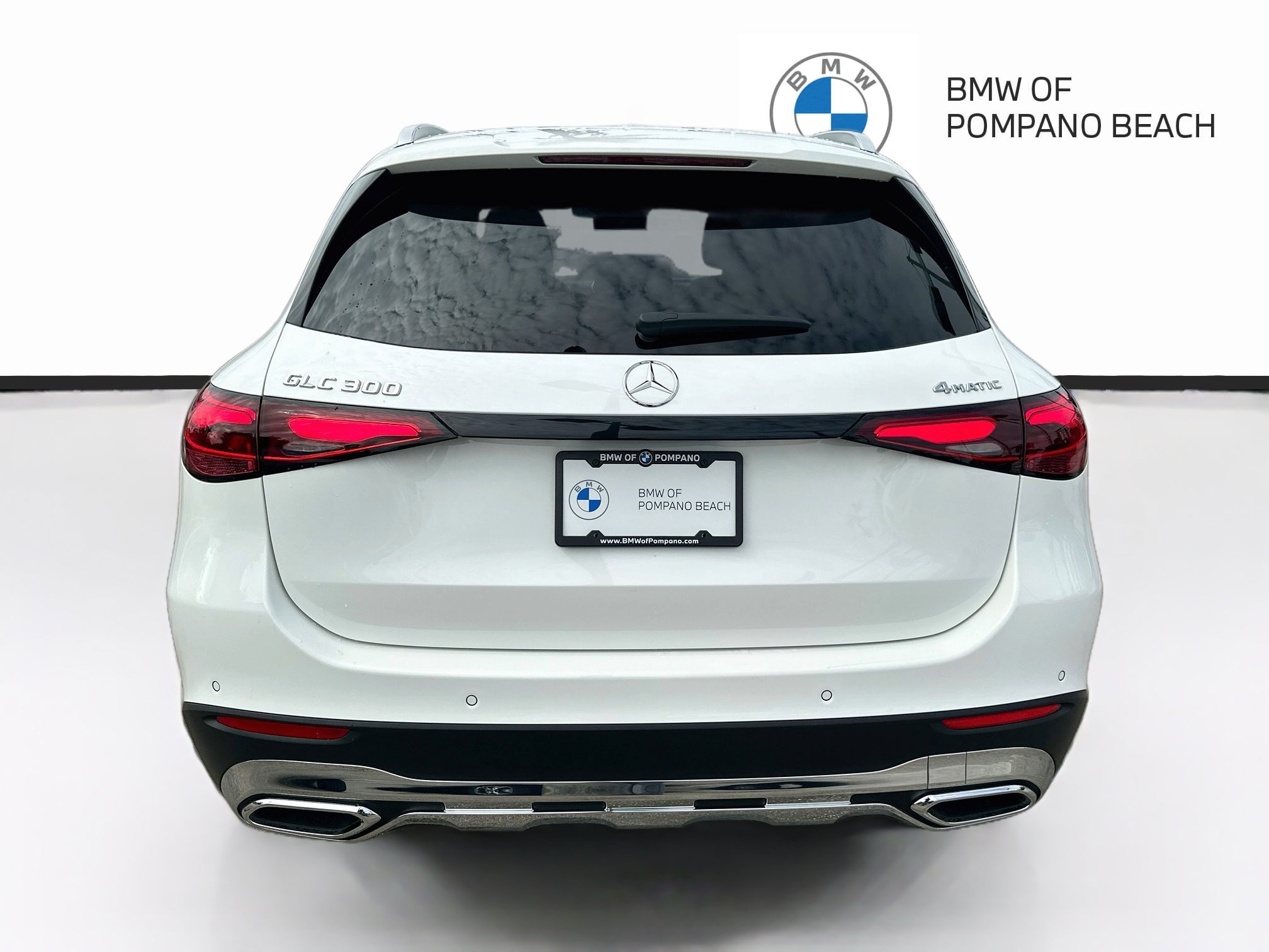 Used 2025 Mercedes-Benz GLC 300 4MATIC image 6