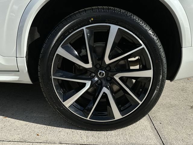 Used 2023 Volvo XC90 B6 Plus w/ Protection Package Premier image 18