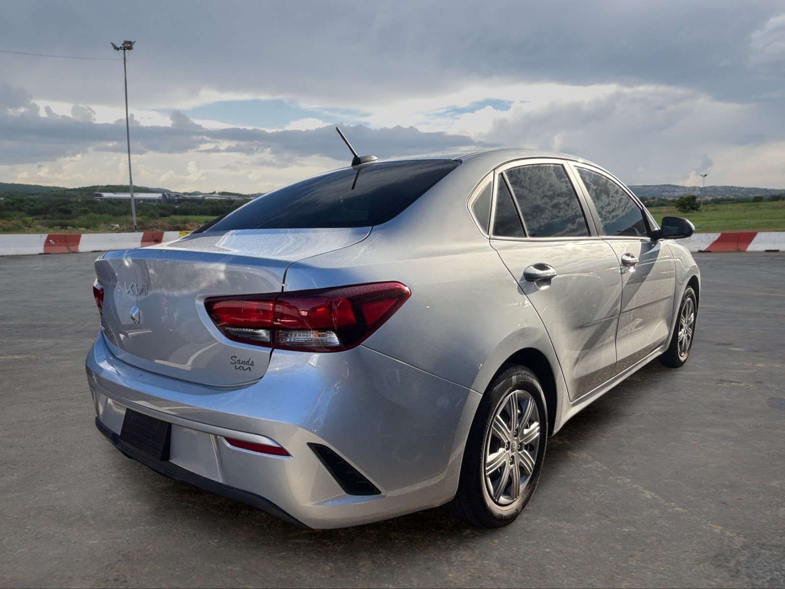 Certified 2022 Kia Rio S FWD image 3