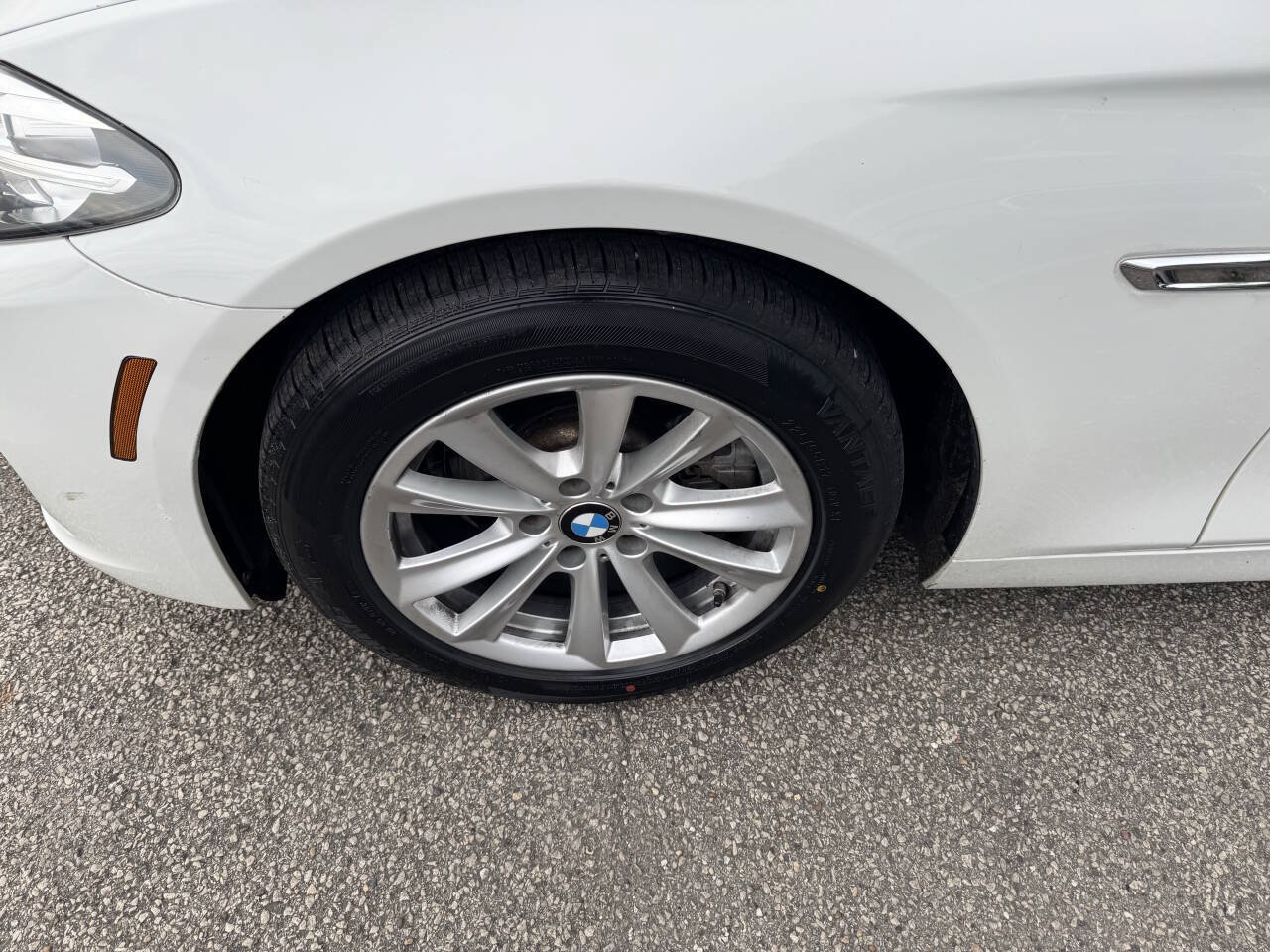 Used 2016 BMW 528i xDrive Sedan AWD/4WD image 24