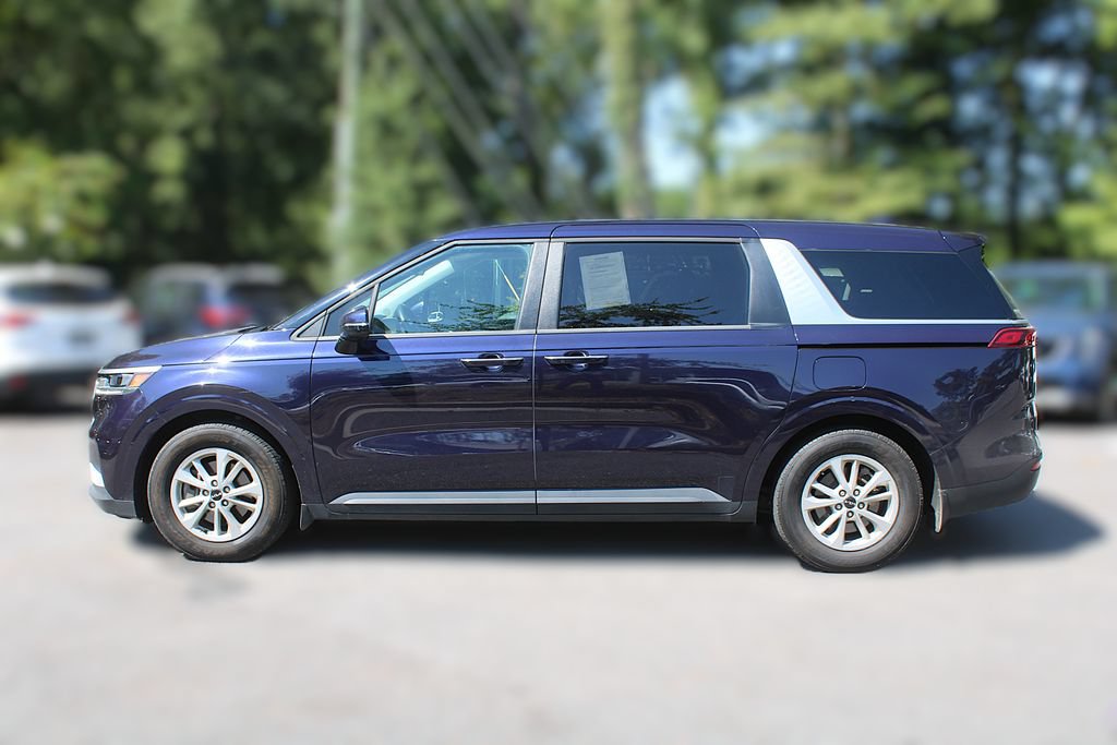 Certified 2024 Kia Carnival LX FWD image 5