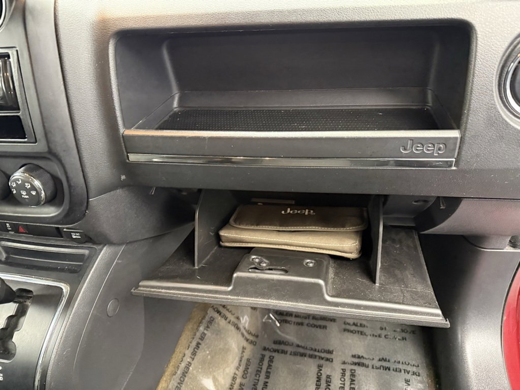 Used 2017 Jeep Patriot Sport w/ Power Value Group image 40