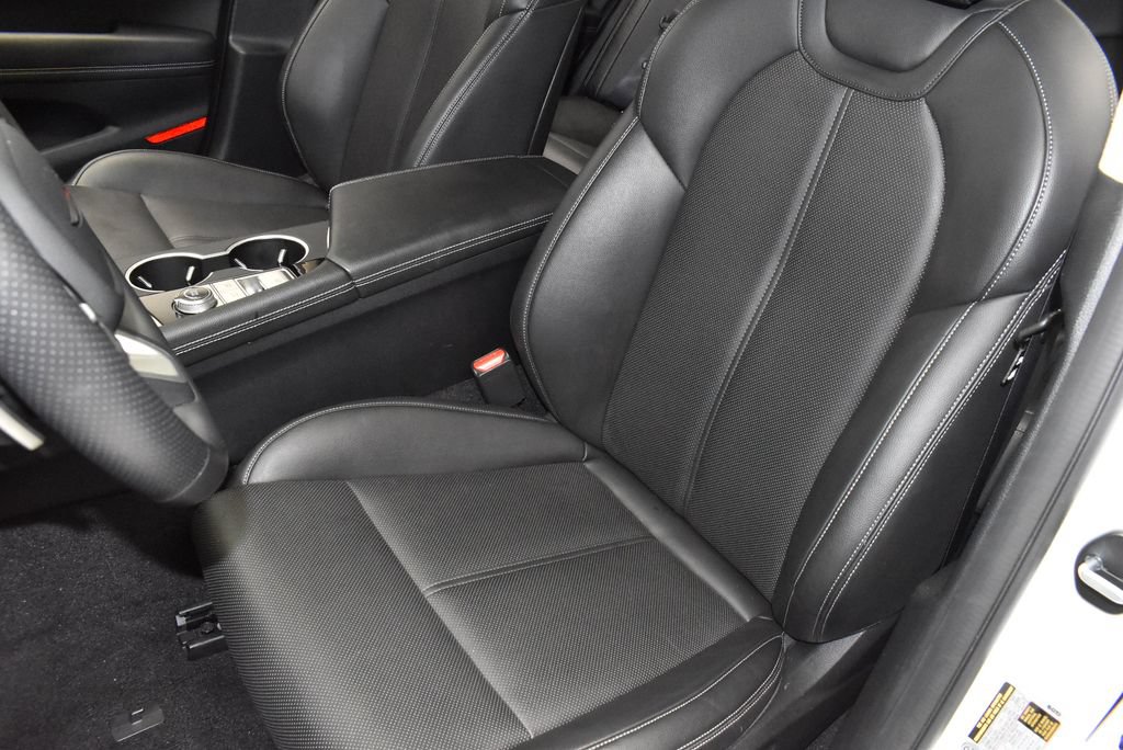 Used 2025 Genesis G70 2.5T AWD/4WD image 15