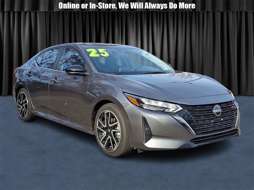 Certified 2025 Nissan Sentra SR image 1