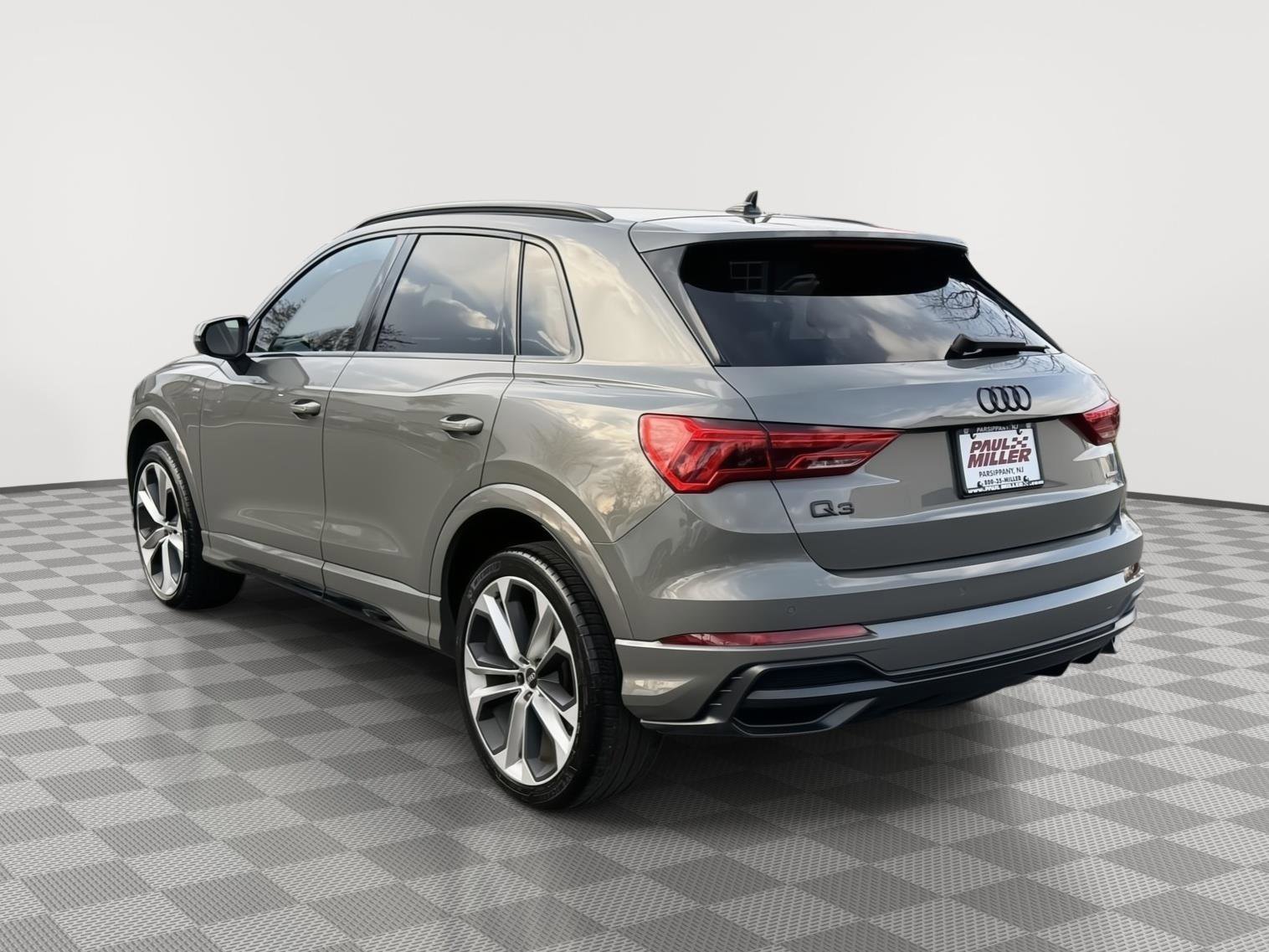 Used 2022 Audi Q3 2.0T Premium Plus image 4