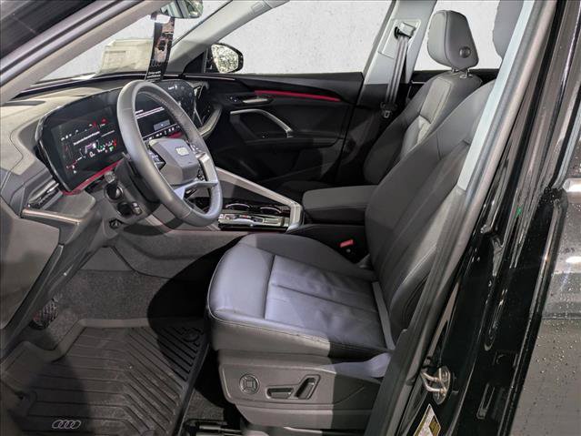 New 2025 Audi Q5 Premium w/ Convenience Package AWD/4WD image 4