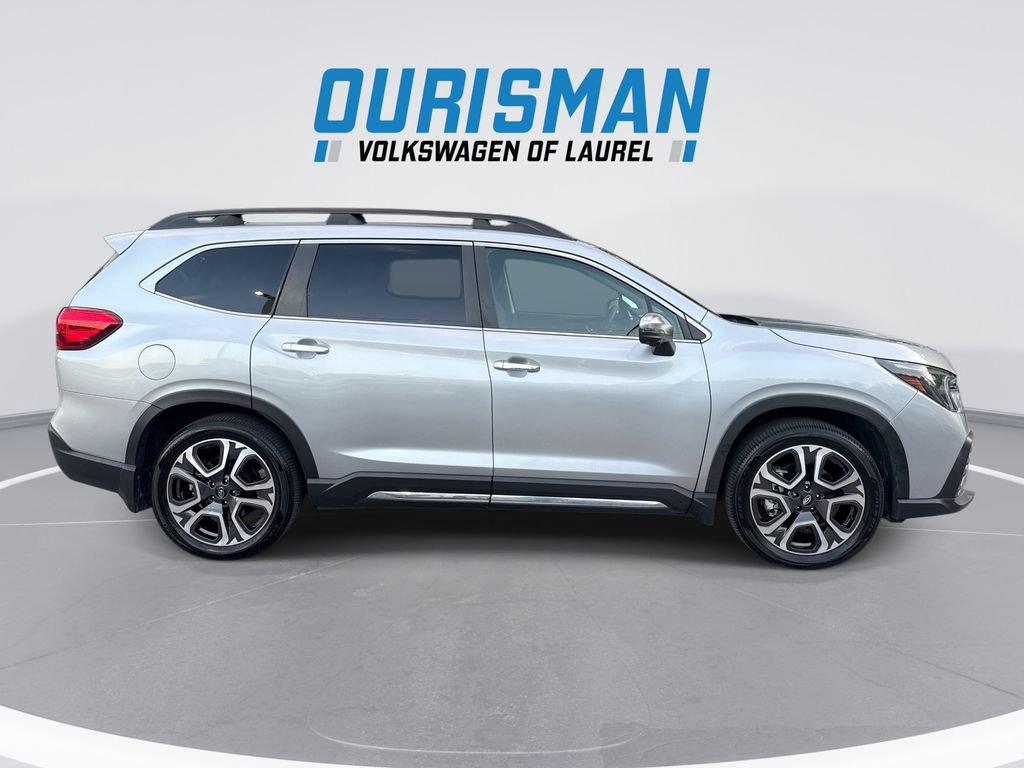Used 2023 Subaru Ascent Touring AWD/4WD image 9