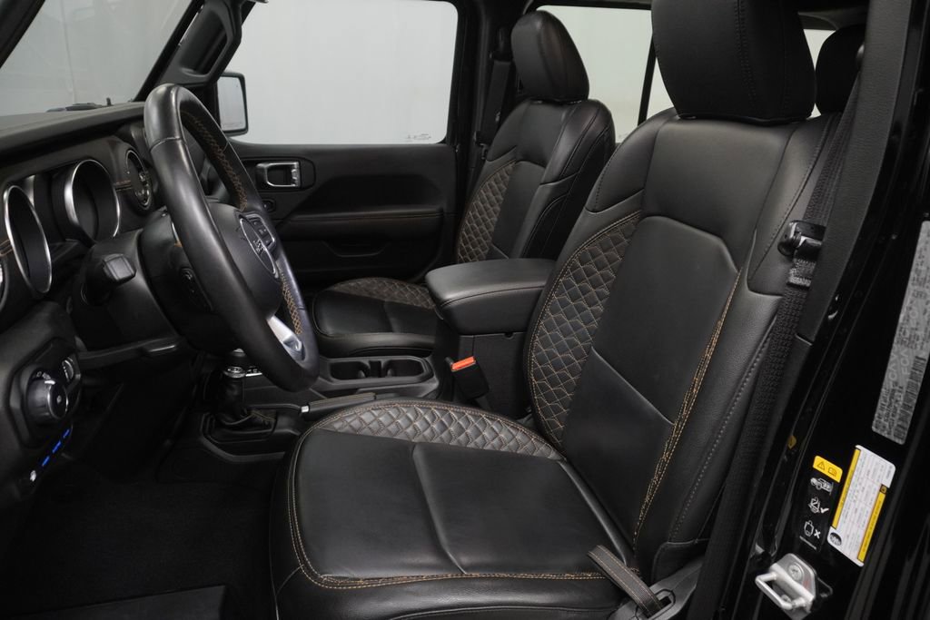 Certified 2023 Jeep Wrangler Unlimited Sahara AWD/4WD image 17