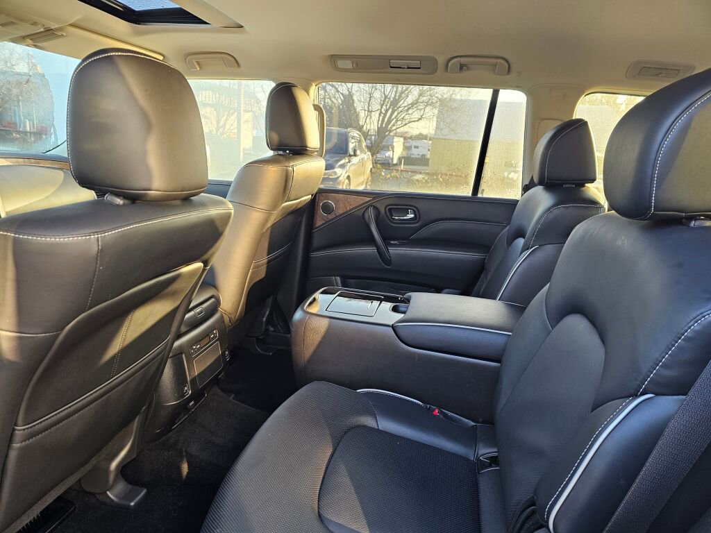 Used 2024 INFINITI QX80 Premium Select w/ Cargo Package image 21