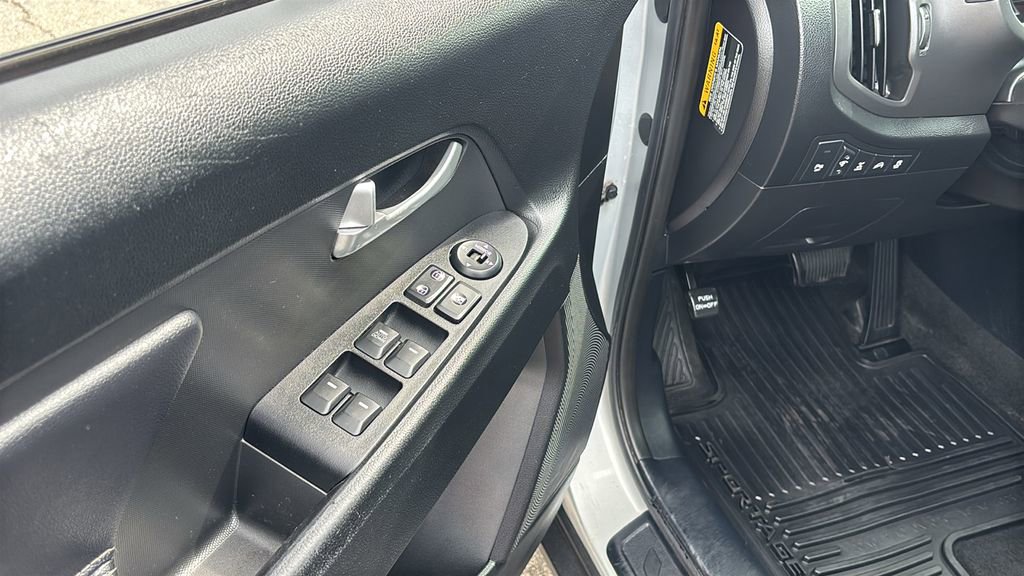 Used 2012 Kia Sportage LX w/ Convenience Pkg image 14