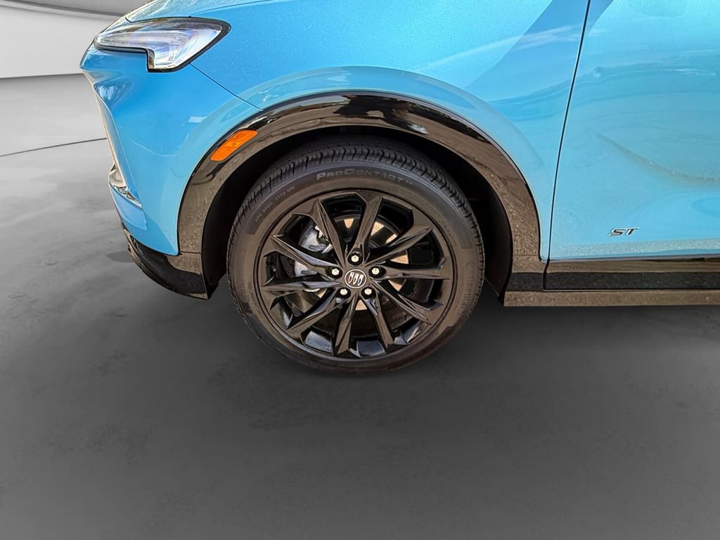 Used 2025 Buick Encore GX Sport Touring w/ Experience Buick Package image 9