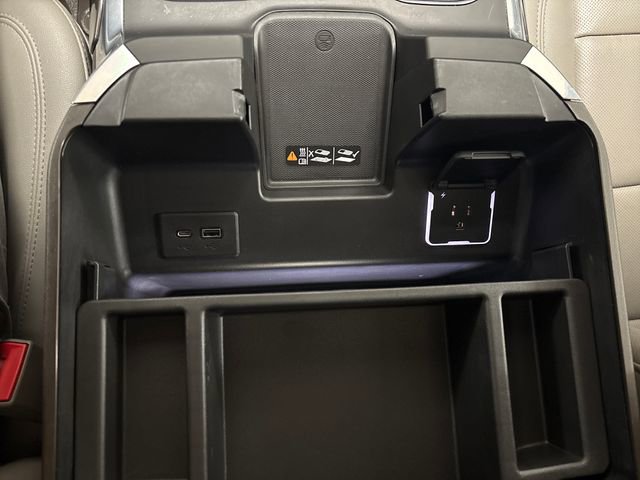 Used 2022 Chevrolet Silverado 1500 LTZ w/ LTZ Premium Package image 77