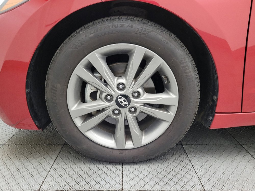 Used 2018 Hyundai Elantra SEL image 31