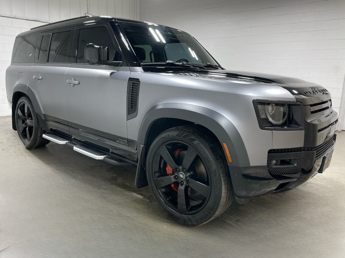 Used 2023 Land Rover Defender 130 X AWD/4WD image 3