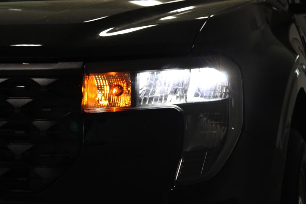 New 2026 Ford Maverick XL image 49