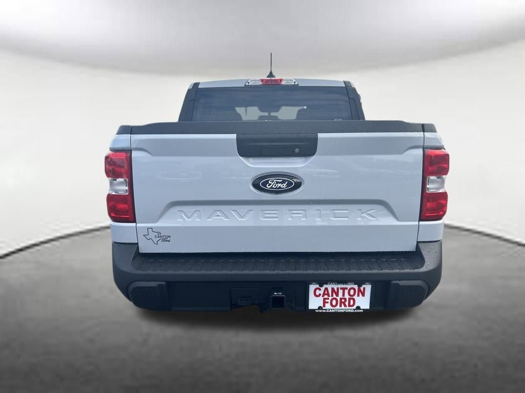 New 2025 Ford Maverick XLT image 4