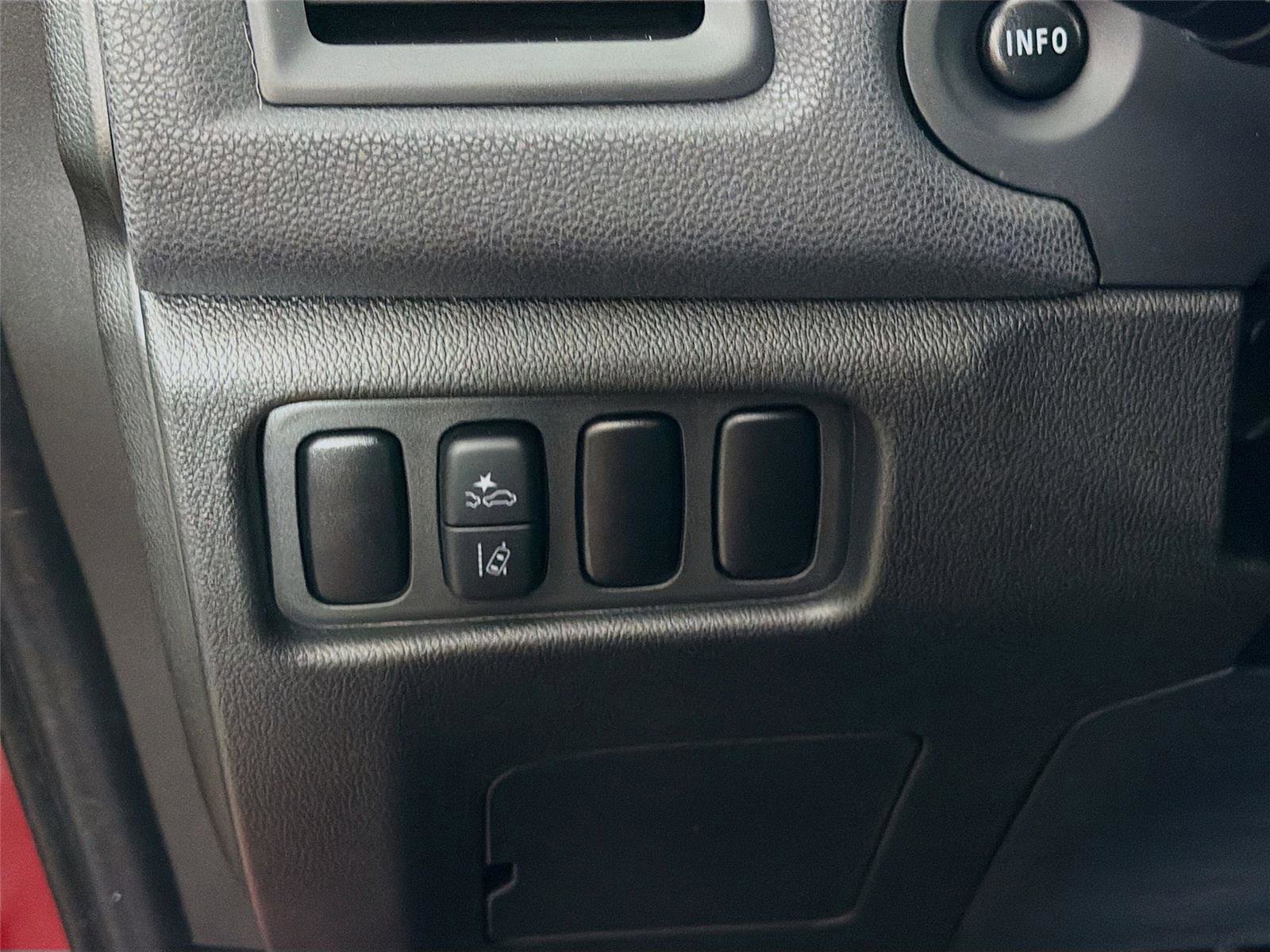 Used 2023 Mitsubishi Outlander Sport ES image 10