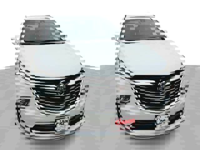 Used 2024 Buick Enclave Premium image 3