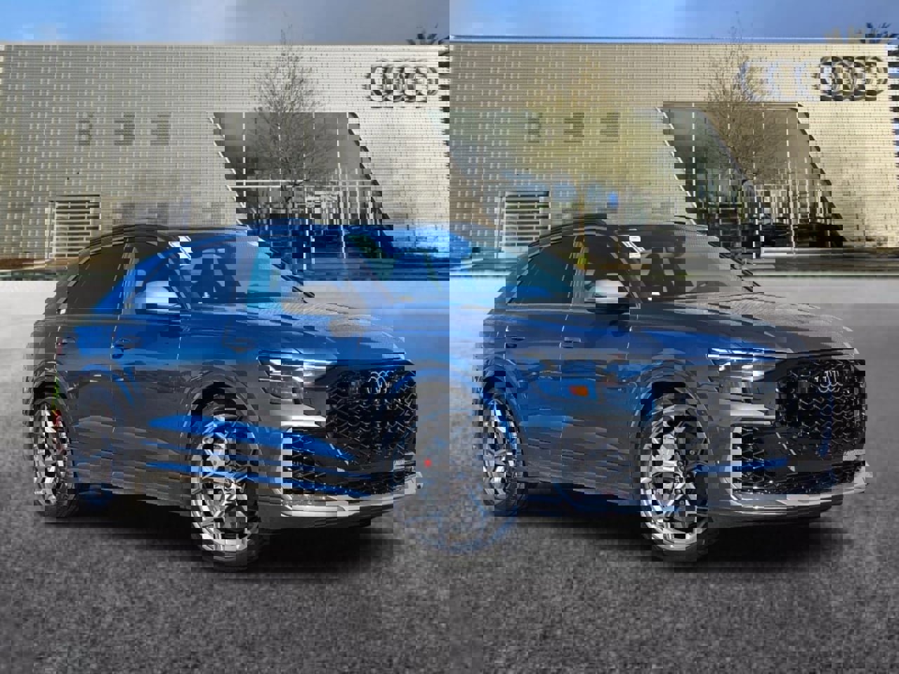 New 2025 Audi RS Q8 performance image 1