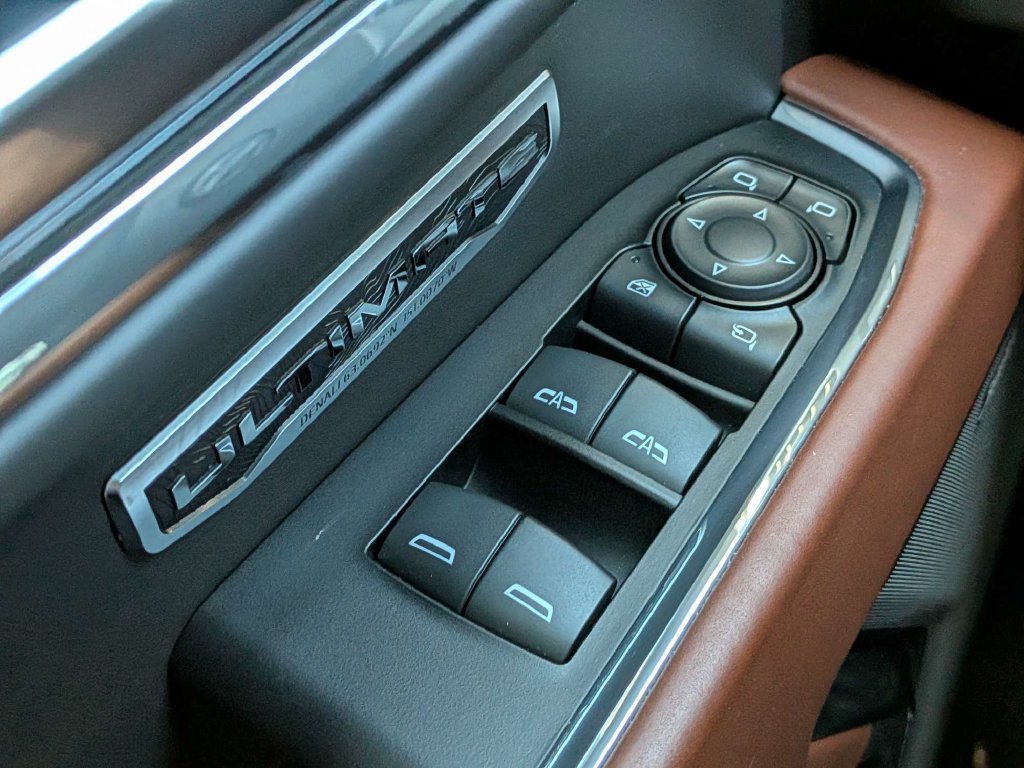Used 2024 GMC Sierra 1500 Denali Ultimate AWD/4WD image 25