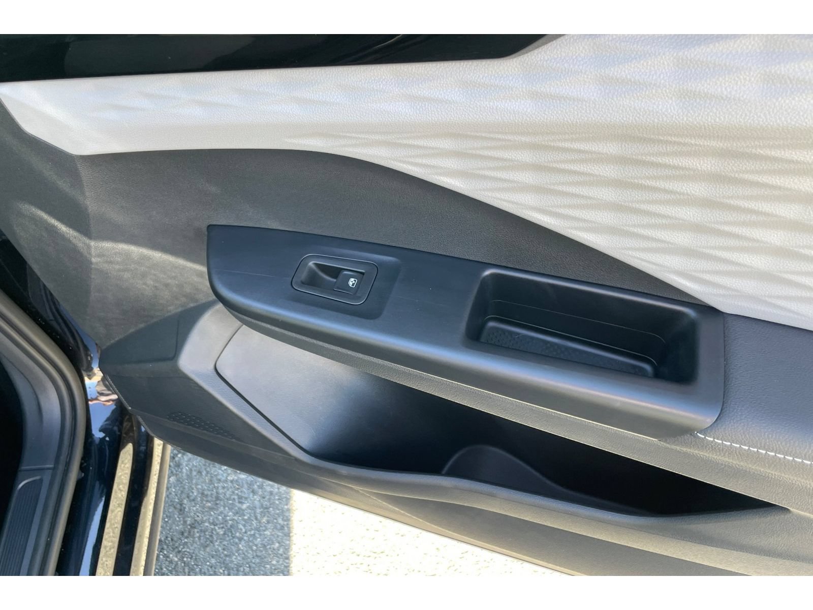 Used 2024 Volkswagen Taos S FWD image 20