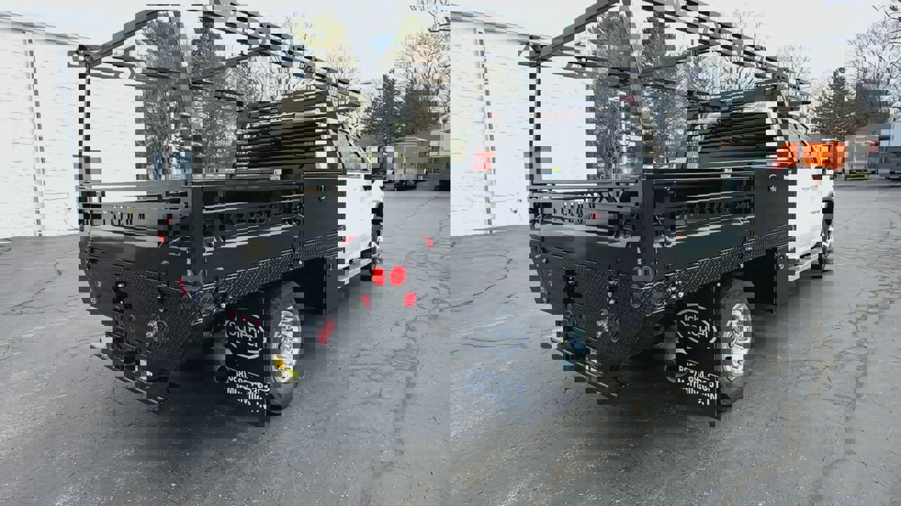 Used 2022 Chevrolet Silverado 3500 LT w/ Remote Start Package image 8