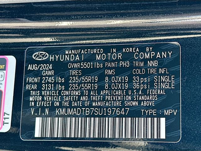 Certified 2025 Genesis GV70 2.5T Select w/ Select Package image 23