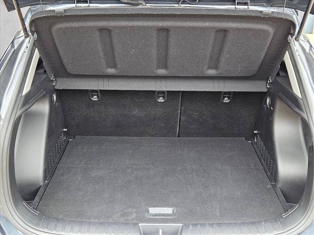 Used 2025 Hyundai Kona SEL FWD image 6
