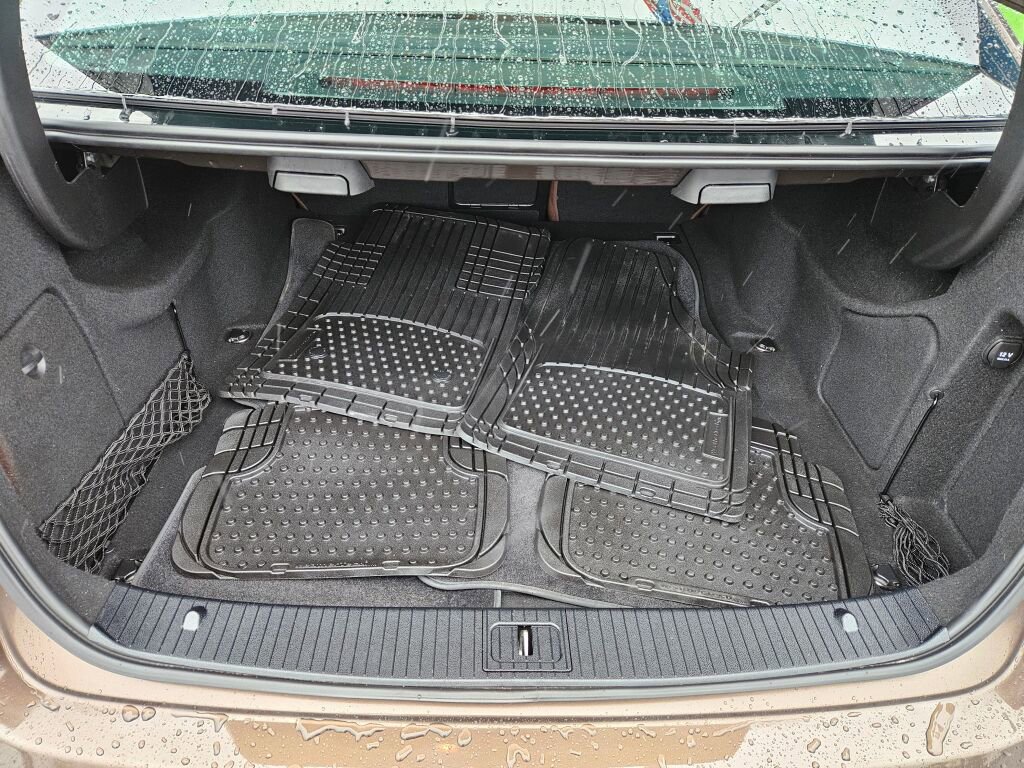 Used 2013 Lexus ES 350 w/ Luxury Pkg image 9