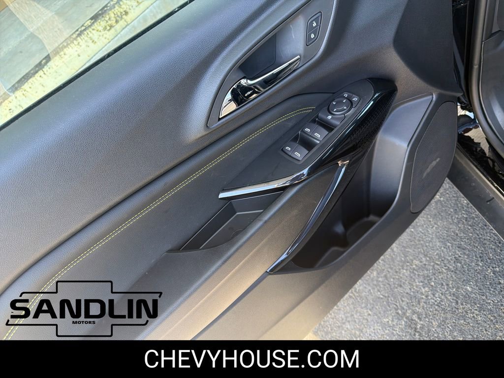 New 2026 Chevrolet Trax LT w/ Driver Confidence Package image 11