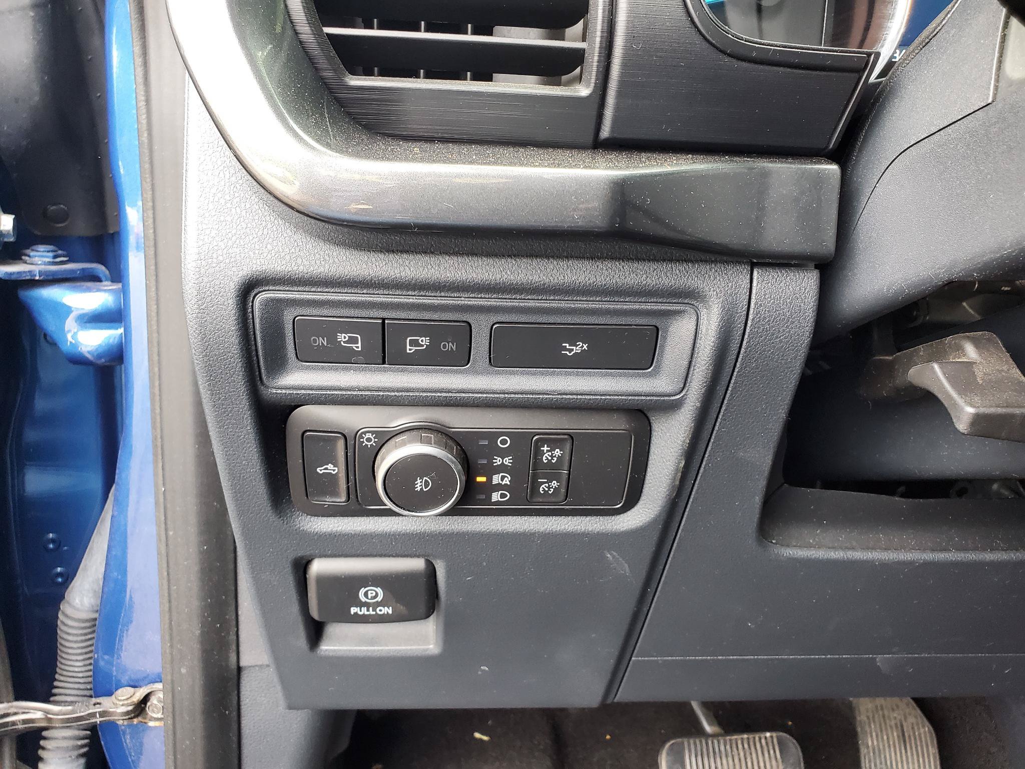Used 2022 Ford F150 XLT w/ Equipment Group 302A High AWD/4WD image 33