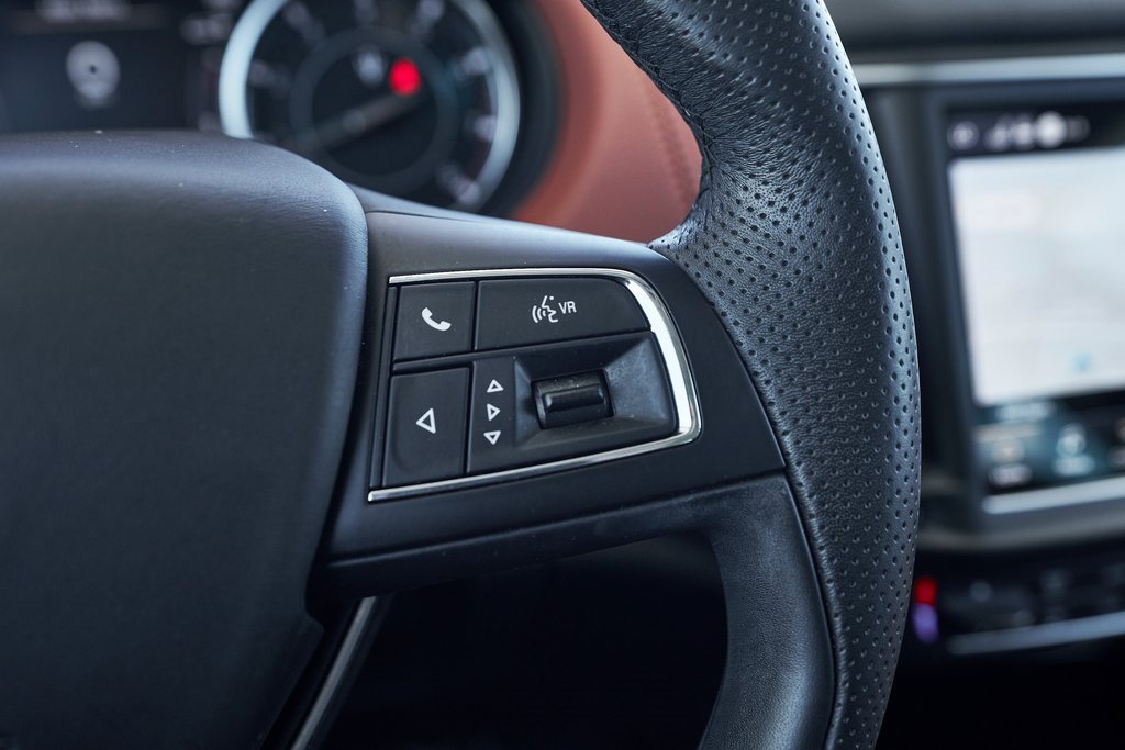 Used 2022 Maserati Levante GT image 38